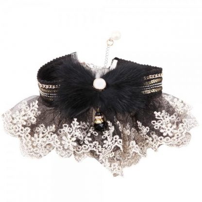 Lace-Collar-with-Butterfly